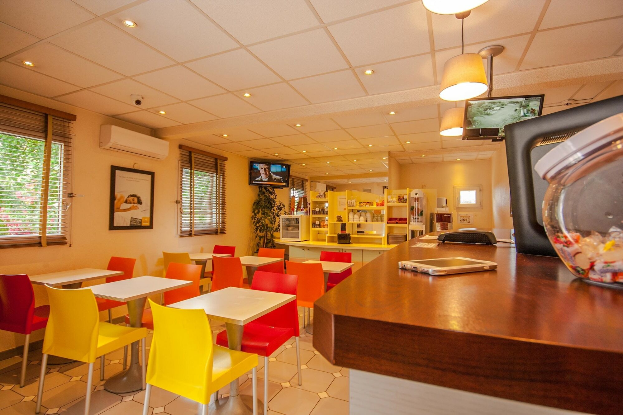 Greet Hotel Montpellier Aeroport Parc Des Expos Моґійо Екстер'єр фото