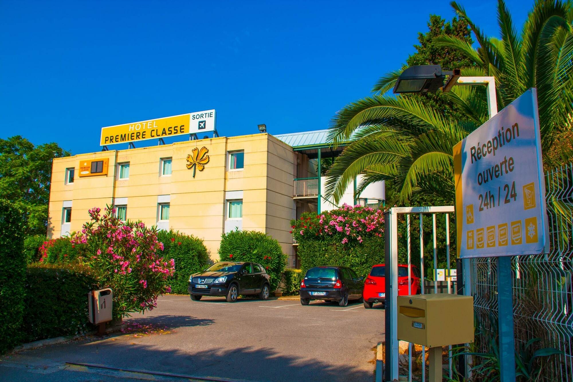 Greet Hotel Montpellier Aeroport Parc Des Expos Моґійо Екстер'єр фото