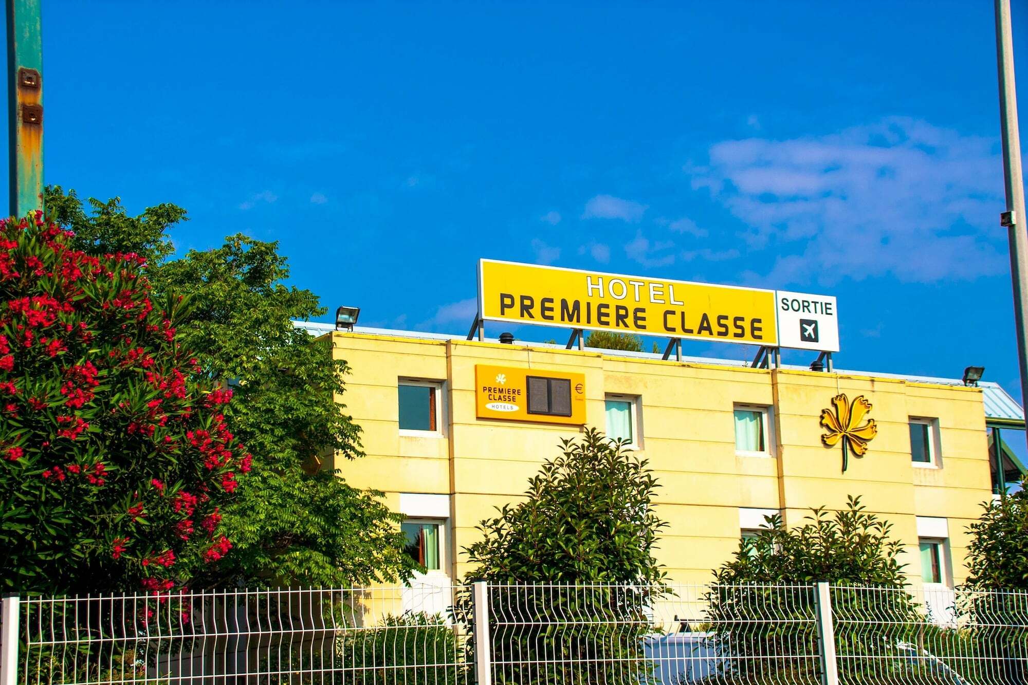 Greet Hotel Montpellier Aeroport Parc Des Expos Моґійо Екстер'єр фото